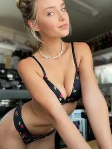 Анкета проститутки Серафима, 22 года
